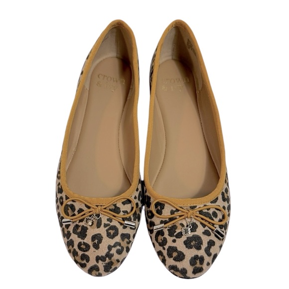 Crown & Ivy 7 Whitley Flats Leopard Print Flat ￼ - Picture 3 of 8